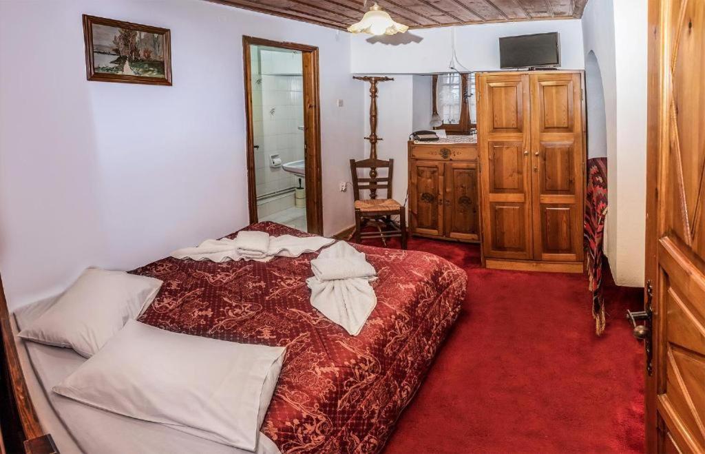 Archontiko Repana - Makrinitsa Stone Retreat Hotel Buitenkant foto